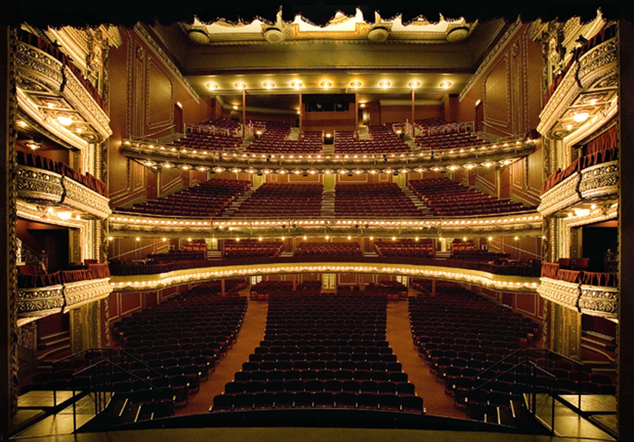 Hampton Inn Majestic Chicago Theatre District Удобства фото