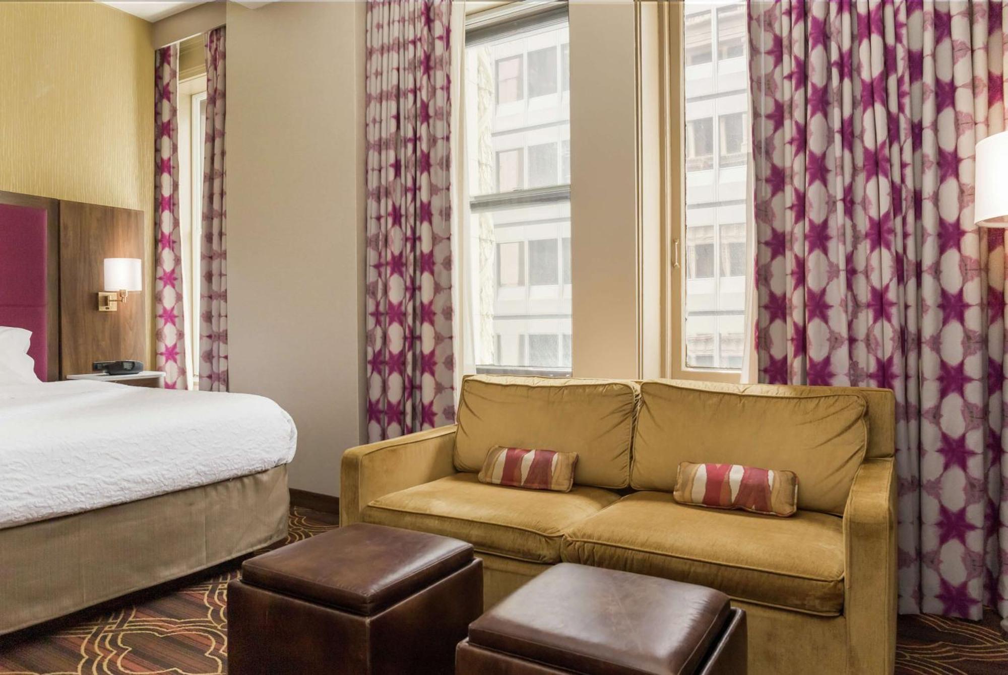 Hampton Inn Majestic Chicago Theatre District Экстерьер фото