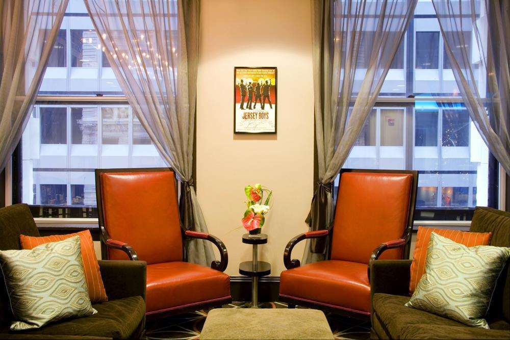 Hampton Inn Majestic Chicago Theatre District Интерьер фото